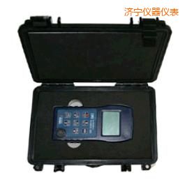 ��(j��)�������y��x