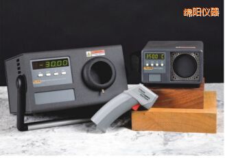 �d�(y��ng)��yʽ�t��ض�У��(zh��n)��