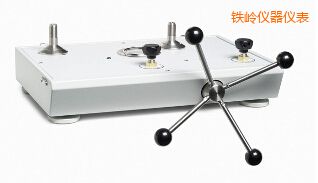 �F�X�߉����w���^�yԇ��